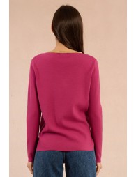 Pull à bordure de col irisé