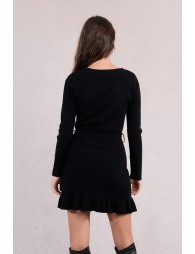 Robe courte en maille, ceinturée