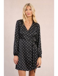 Robe courte, portefeuille à pois