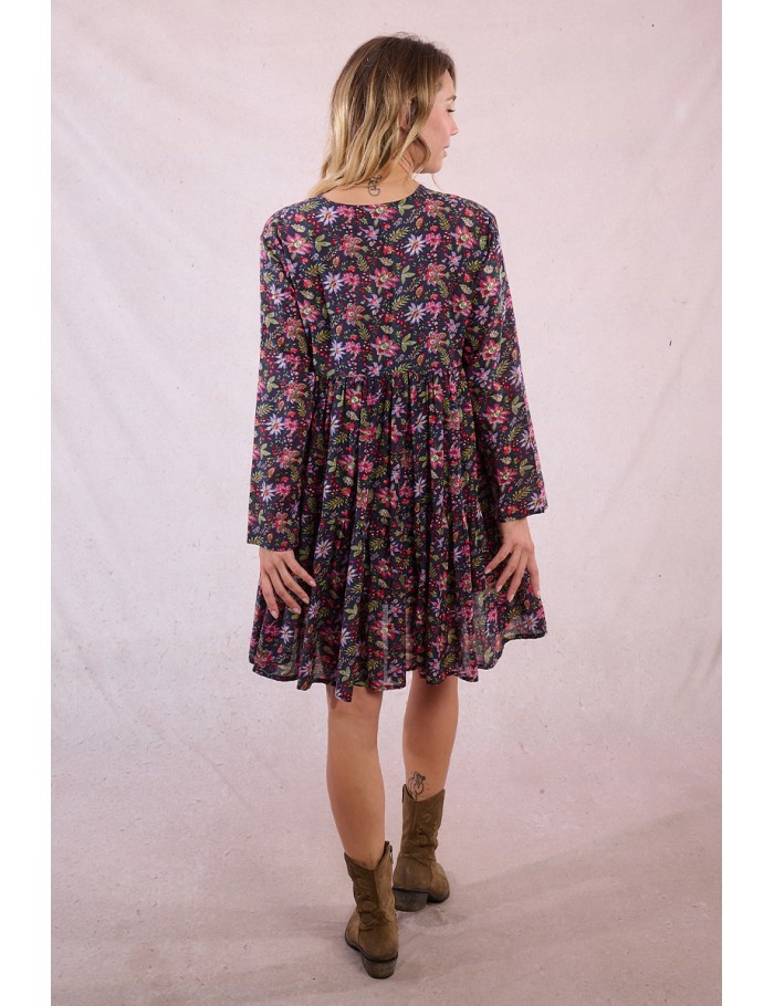 Robe courte, à pompons