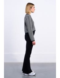 Short sweater with jacquard effect