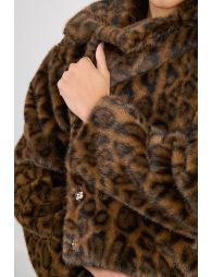 Blouson en fausse fourrure léopard