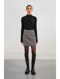 Tweed mini skirt