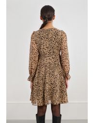 Short leopard coat, slightly iridescent