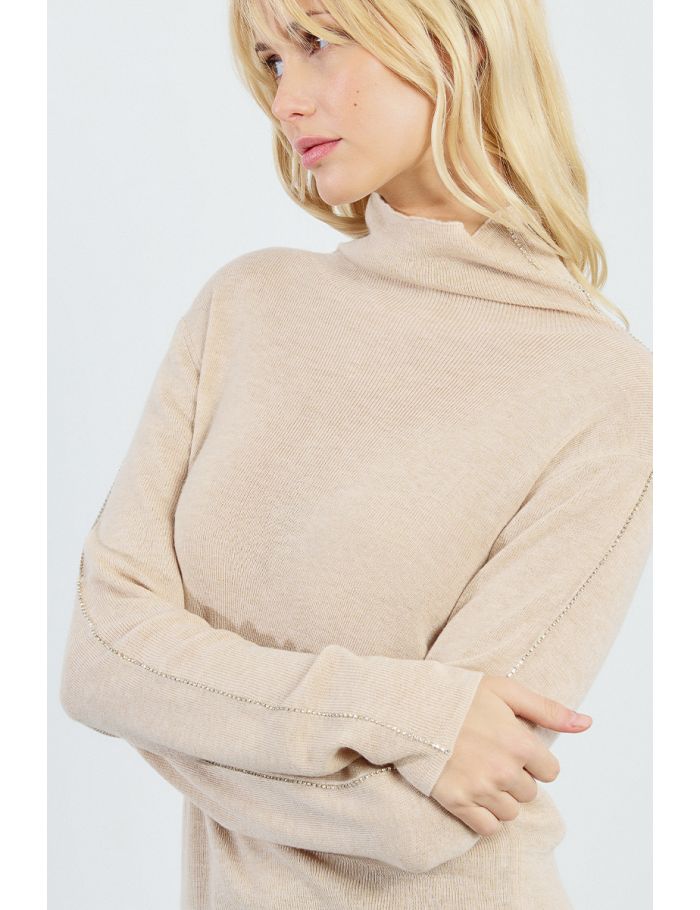 Knitted sweater and rhinestone band