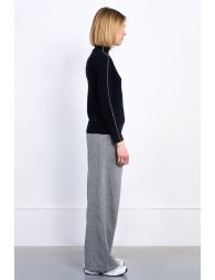 Pull en maille et bande à strass