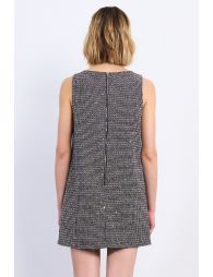 Vestido corto de manga sisa con estampado pata de gallo