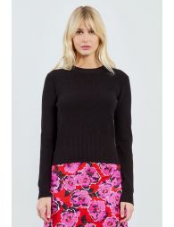 Straight sweater