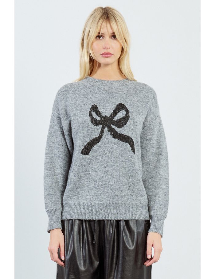 Knitted sweater, bow pattern