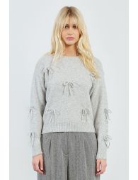 Embossed bow sweater