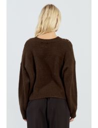 Pull en maille cloutée
