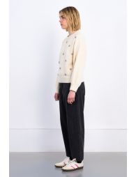 Pull fleurs et sequins