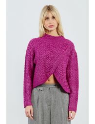 Pull croisé, en maille torsadée