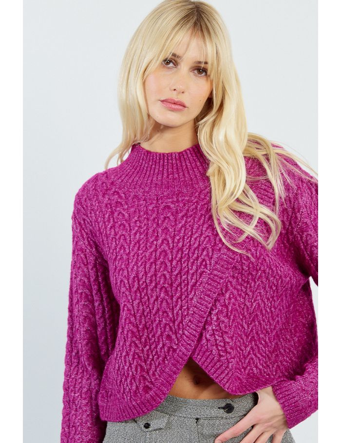 Pull croisé, en maille torsadée