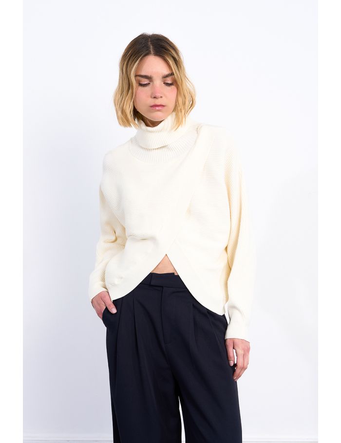 Turtleneck double-breasted sweater