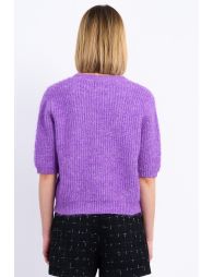 Short-sleeved sweater with beaded flowers