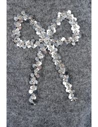 Short-sleeved sweater with sequin bow