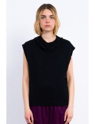 Fancy sleeveless sweater