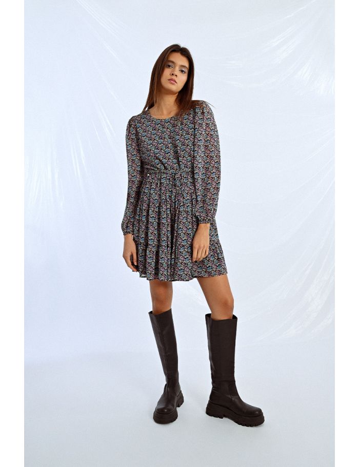Robe courte fleurie