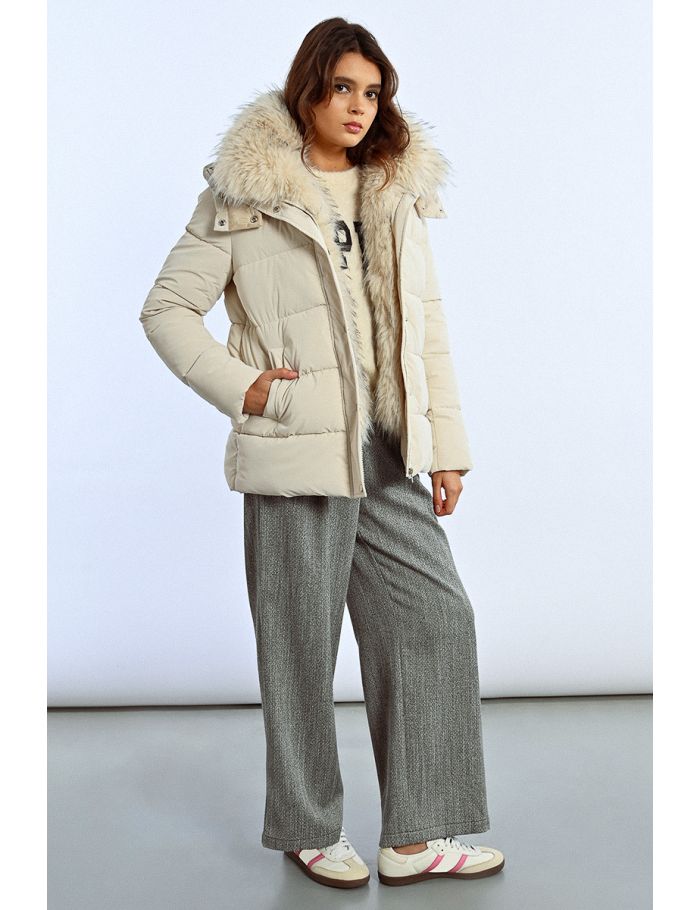 Chaquetamidi acolchada con capucha