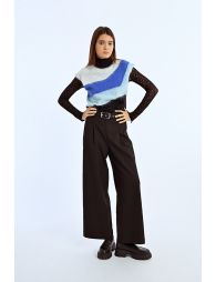 Pantalónlargo amplio con cinturón