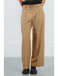 Pantalónlargo amplio con cinturón