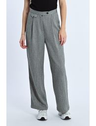 Wide leg pleated trousers