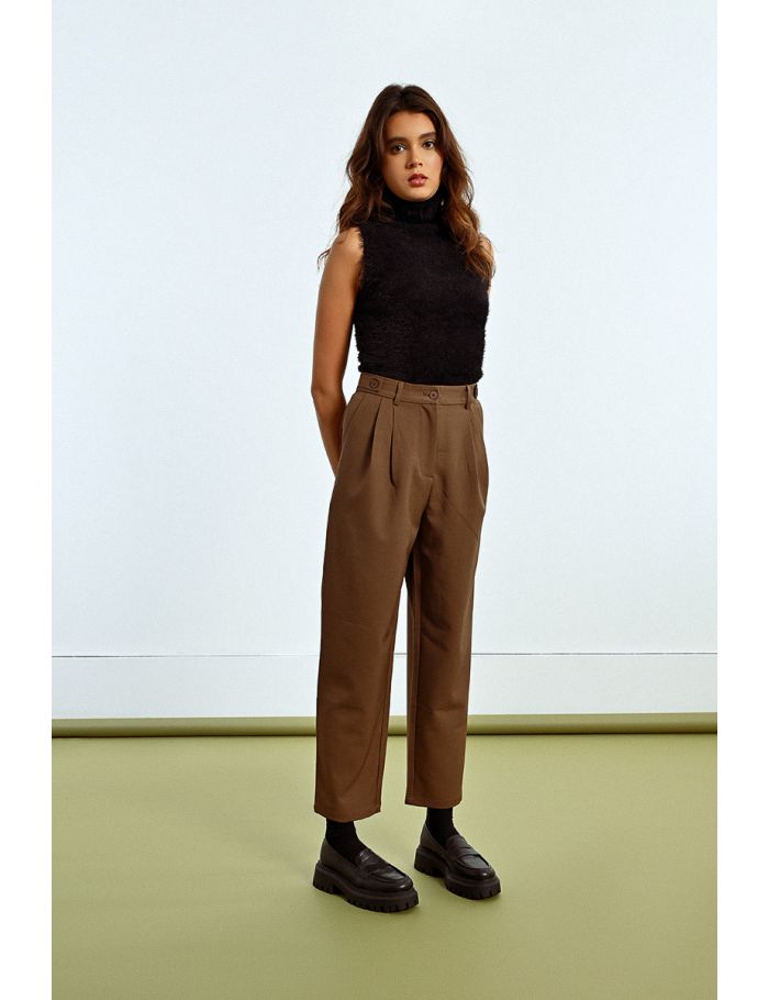 Cigarette pants