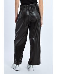 Wide leg trousers in imitation leather