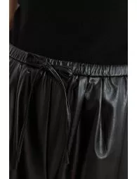 Pantalon large en simili cuir