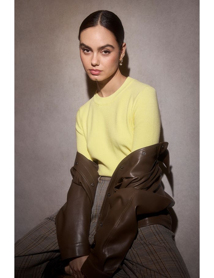 Straight sweater