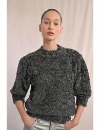 Pull texturé et irisé