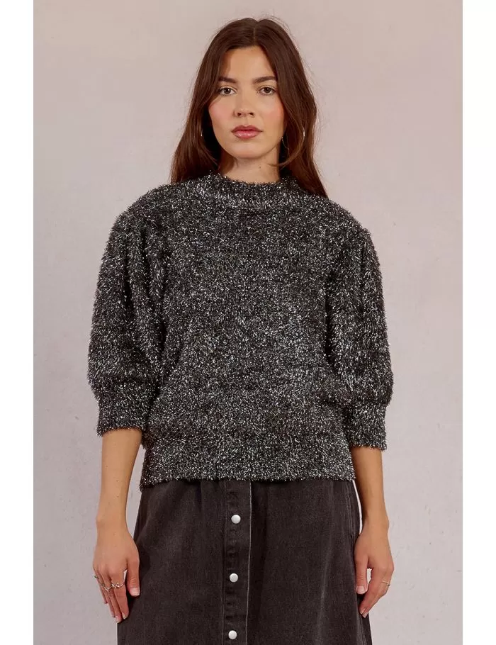 Pull texturé et irisé