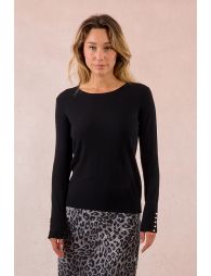 Fine knitted sweater, buttoned