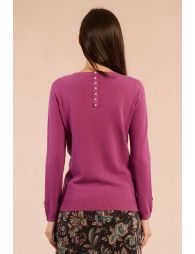 Fine knitted sweater, buttoned