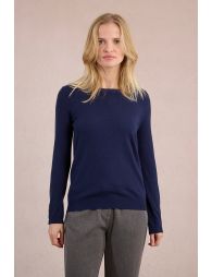 Fine knitted sweater, buttoned