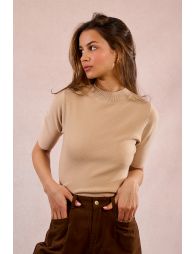 Ribbed short-sleeved sweater