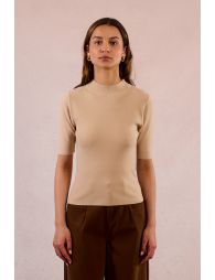Ribbed short-sleeved sweater