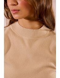 Ribbed short-sleeved sweater