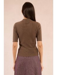 Ribbed short-sleeved sweater