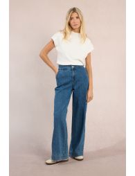 Pantalónvaquero corte acampanado