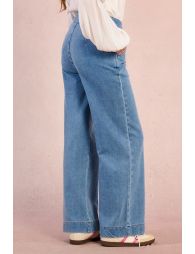 Pantalónvaquero corte acampanado