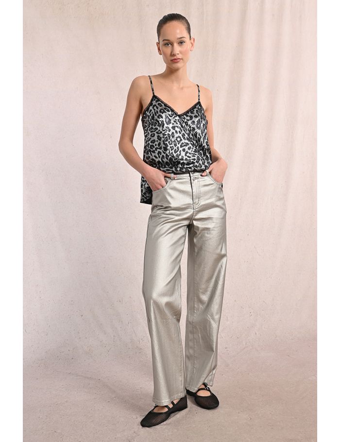 Wide-leg and coated pants