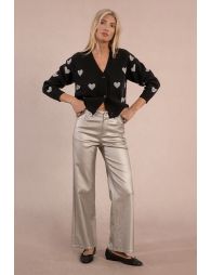Wide-leg and coated pants