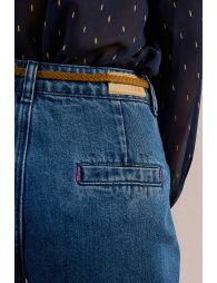 Denim droit ceinturé