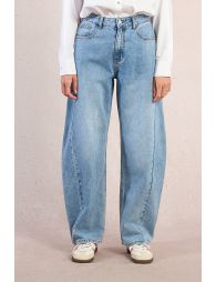 Pantalón de mujer vaquero, corte amplio ¨Balloon¨