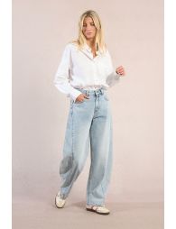 Pantalón de mujer vaquero, corte amplio ¨Balloon¨