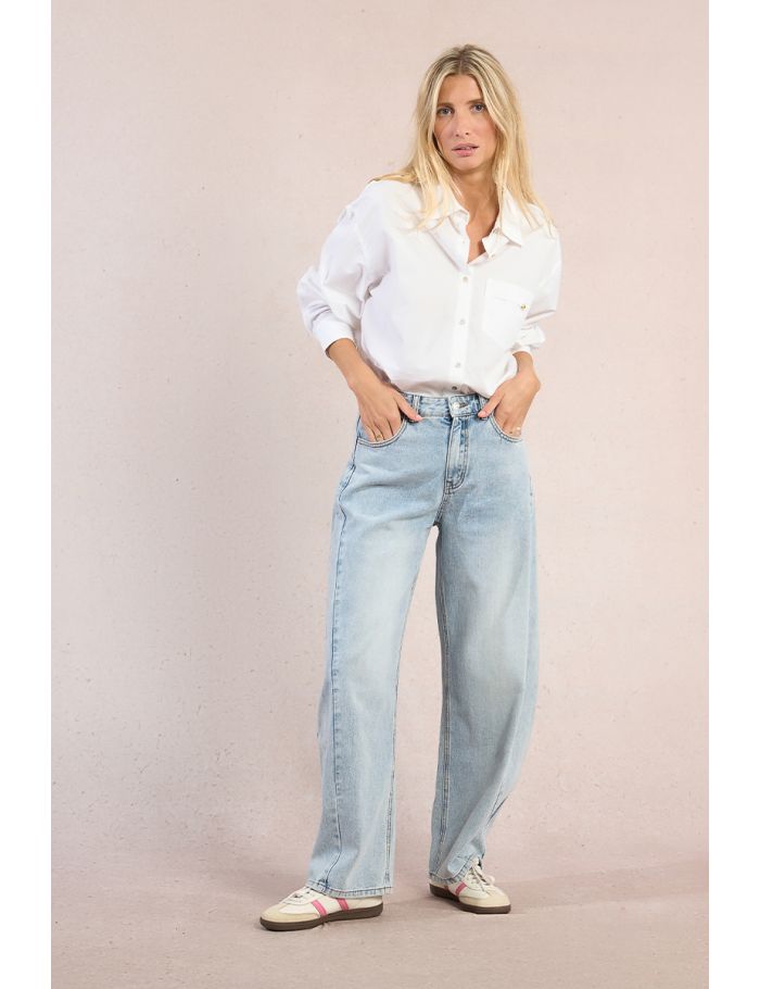 Pantalón de mujer vaquero, corte amplio ¨Balloon¨