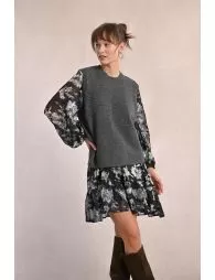 Pull sans manches, ouvert dans le dos