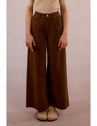 Wide pleated trousers